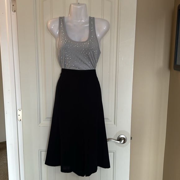 Navy 3 piece Suit. Blazer, Panta and Skirt. - Picture 10 of 14